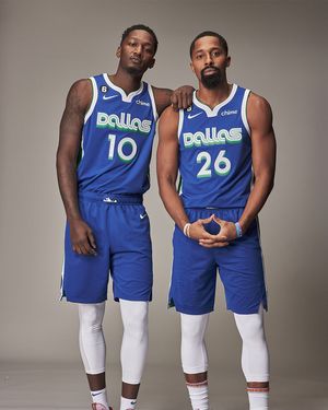 Image post by @dallasmavsshop on Instagram