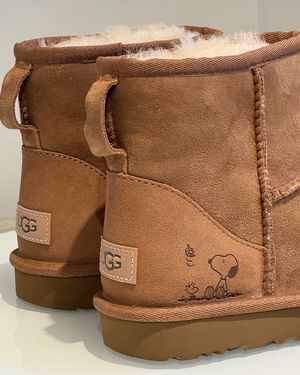 Video post by @ugg on TikTok