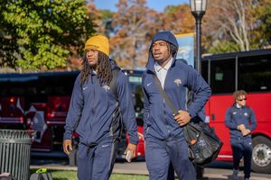 Image post by @unewhavenfb on Instagram