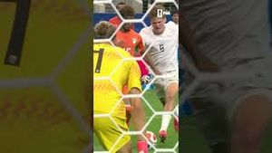 Video post by @foxsports on YouTube