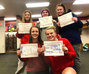 Image post by @smumn_whockey on Instagram