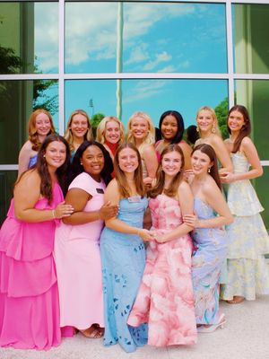 Image post by @uapanhellenic on Instagram
