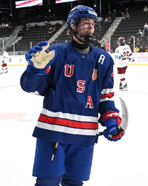 Image post by @usahockey on Instagram