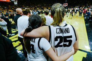 Image post by @IowaWBB on Twitter