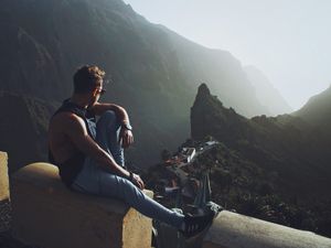 Image post by @thebogdanpascal on Instagram