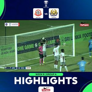 Video post by @thepaparefootball on Facebook