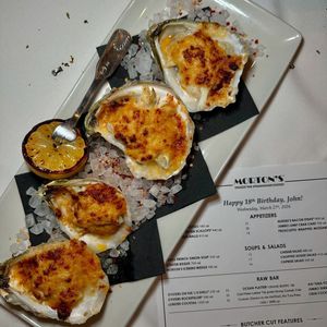 Image post by @mortonssteak on Instagram