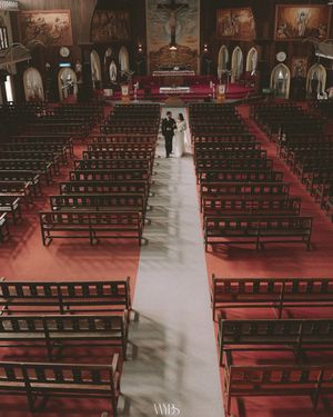 Image post by @weddingsbybazilsunny on Instagram
