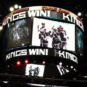 Image post by @lakingsicecrew on Instagram
