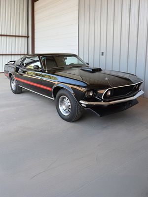 Image post by @barrett_jackson on Instagram