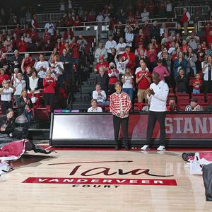 Image post by @stanfordwbb on Instagram