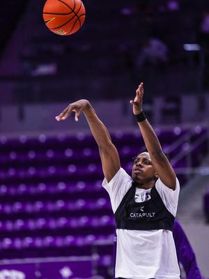 Image post by @tcumbb on Instagram