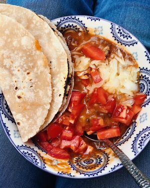 Image post by @eatcoyotas on Instagram