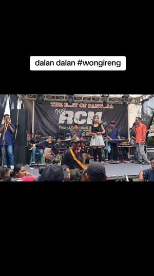 Video post by @da7april on TikTok