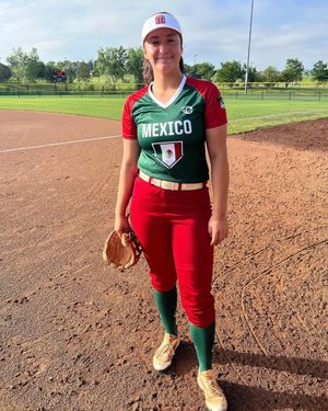 Image post by @empirefastpitchsb on Instagram