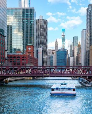Image post by @chicago.explore on Instagram