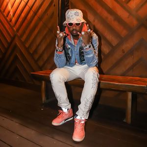 Image post by @myfabolouslife on Instagram
