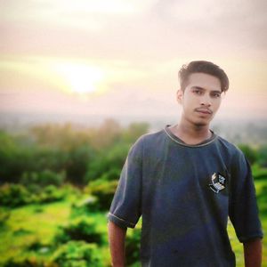 Image post by @vipyogeshtredar on Instagram