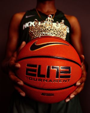 Image post by @hoopqueensto on Instagram