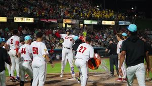 Image post by @altoonacurve on Instagram