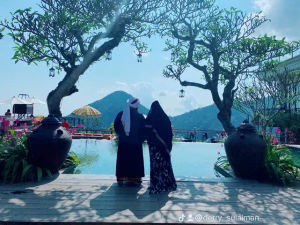 Image post by @derry_sulaiman on TikTok