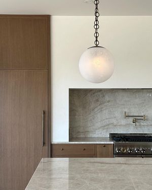 Image post by @emilymichellehome on Instagram