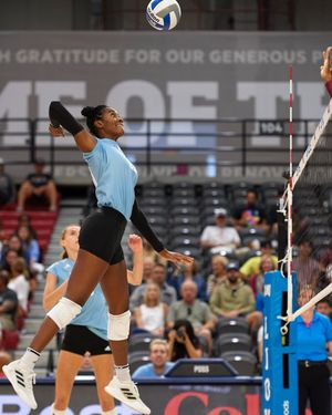 Image post by @lmulionswvb on Instagram