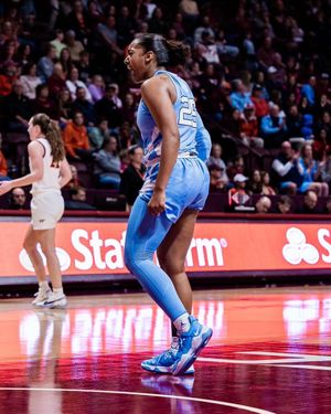 Image post by @dejakelly on Instagram