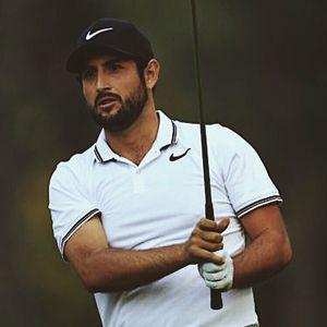 Image post by @alexlevygolf83 on Instagram