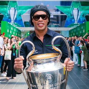 Image post by @ronaldinho on Instagram
