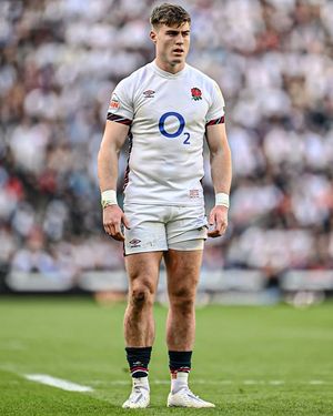 Image post by @rugbydump on Facebook