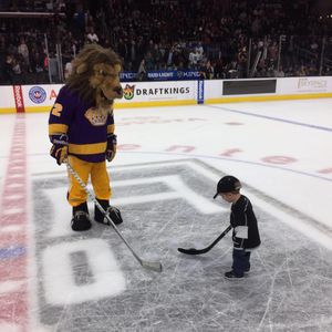 Image post by @BaileyLAKings on Facebook