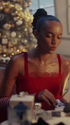 Video post by @jomalonelondon on TikTok