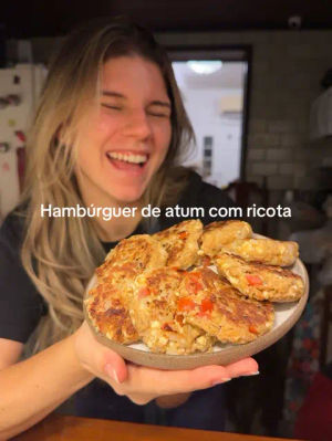 Image post by @claracarpegiani on TikTok