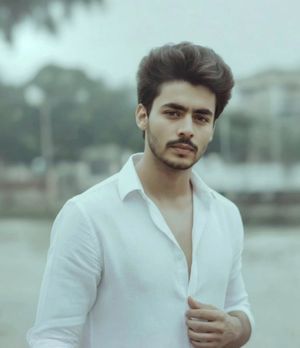 Image post by @edit.arpit on Instagram