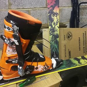 Image post by @j_skis on Instagram