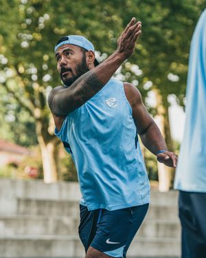 Image post by @avironrugbypro on Instagram
