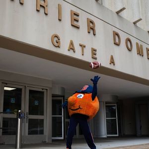 Image post by @theottoorange on Instagram