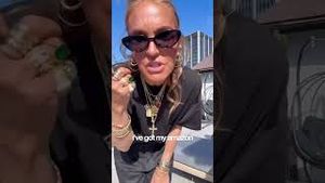 Video post by @shop.with.caroline on YouTube