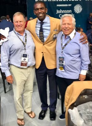 Image post by @criscarter80 on Twitter