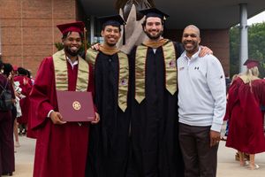 Image post by @elonmbasketball on Instagram