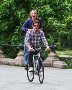 Image post by @people on Instagram