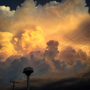 Image post by @jesseraymix on Instagram