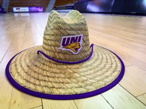 Image post by @uni_wbb on Instagram