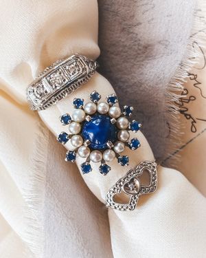 Image post by @maejeanvintage on Instagram