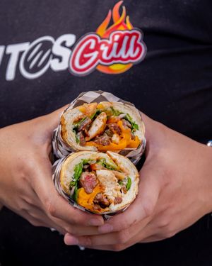 Image post by @pepitosgrill_ec on Instagram