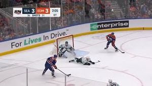 Video post by @cunuckhockey on YouTube