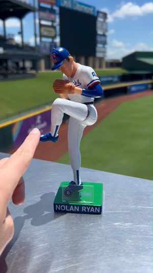 Video post by @ExpressBaseball on Facebook