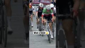 Video post by @veloncc on YouTube