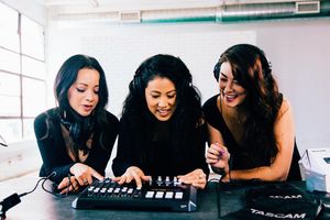 Image post by @alazay_official on Instagram